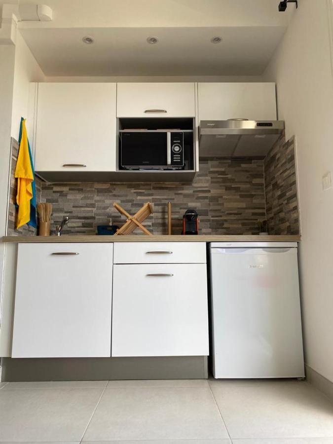 Eleven Studio Moderne Et Chic Au Diamant Martinique Leilighet Le Diamant Eksteriør bilde