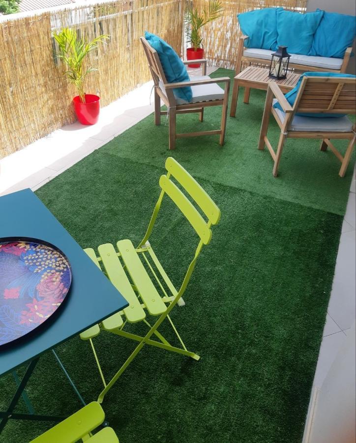 Eleven Studio Moderne Et Chic Au Diamant Martinique Leilighet Le Diamant Eksteriør bilde